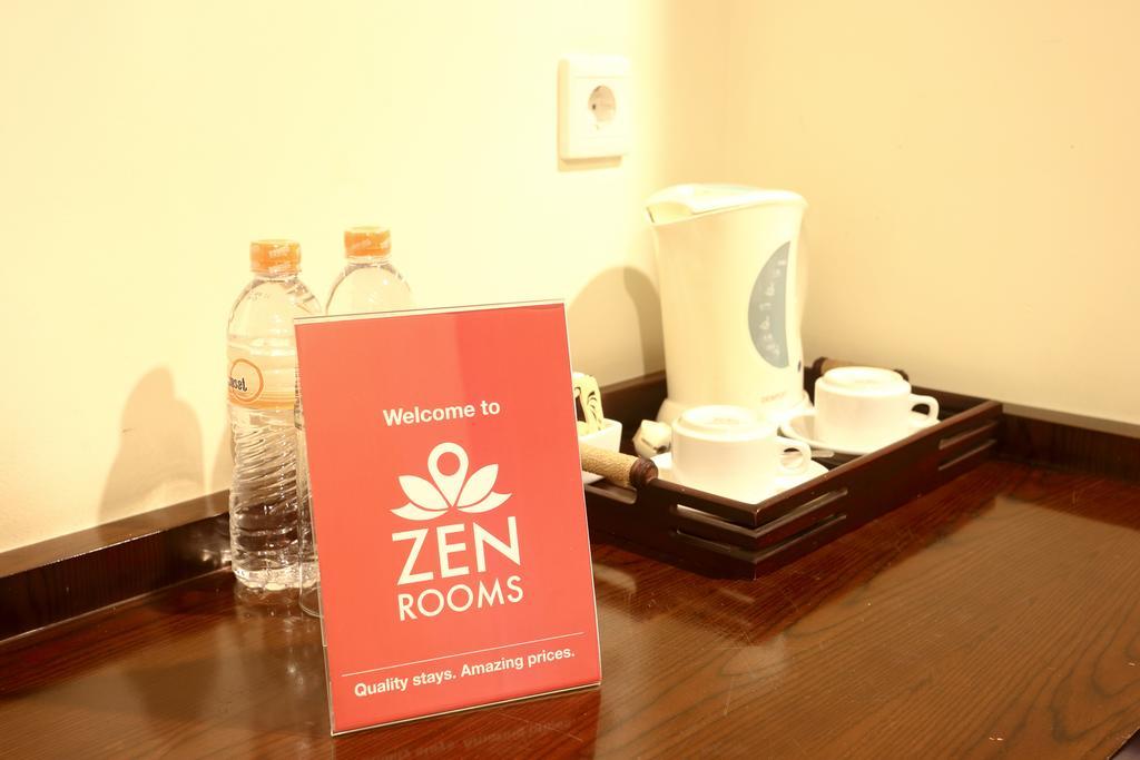 Zen Rooms Legian Dewi Sri Кута Номер фото