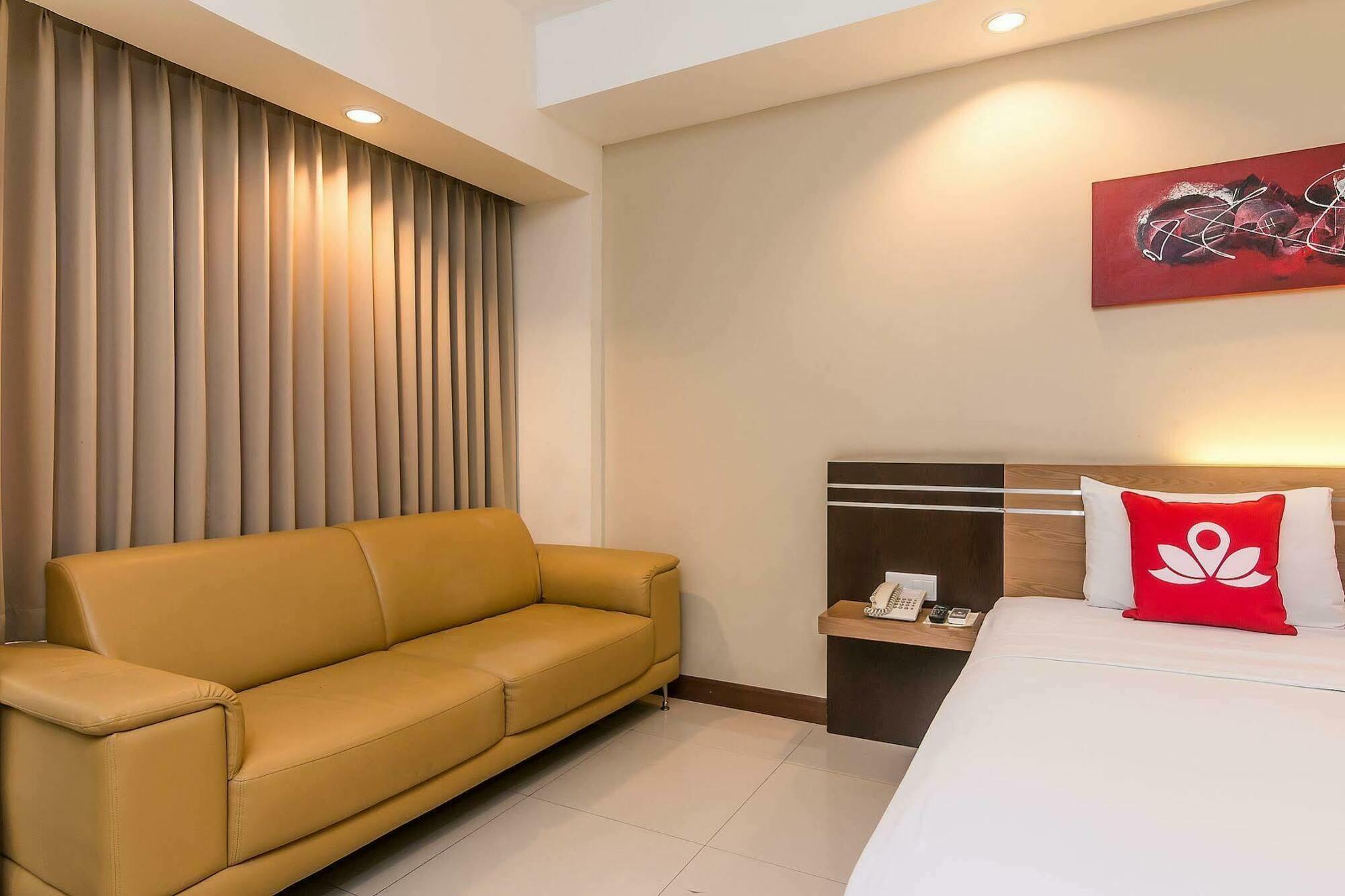 Zen Rooms Legian Dewi Sri Кута Екстер'єр фото
